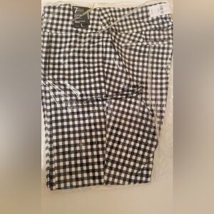 New York & Co. 7th Avenue Design Studio Pants, Plaid Modern Fit, Ankle, NWT